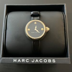 Marc Jacobs bracelet watch NIB
